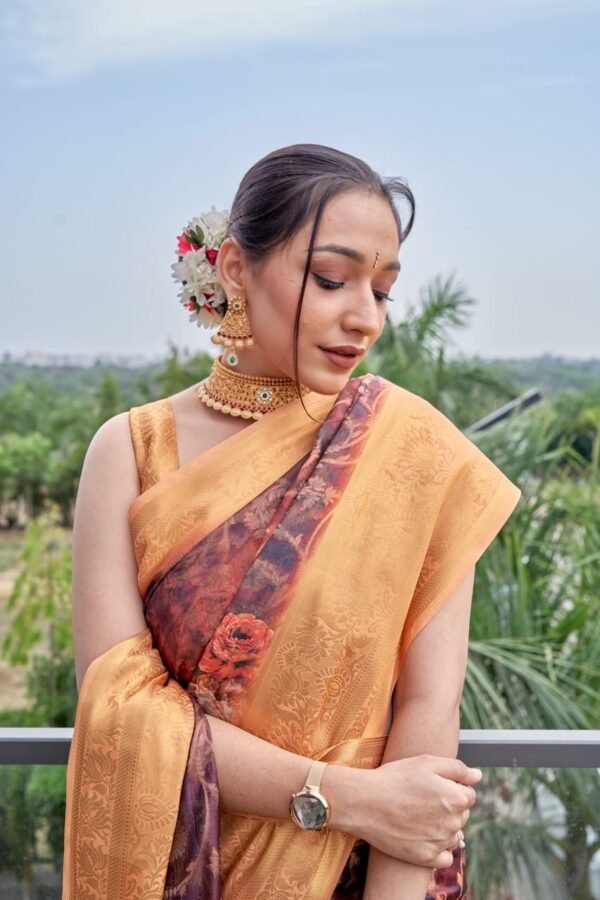Pure Linen Saree – Office Wear Classic