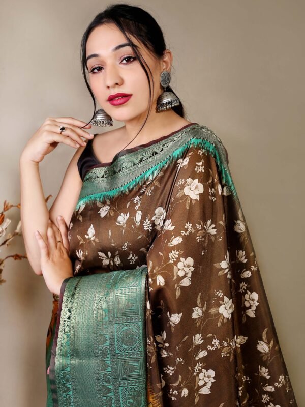 Printed Crepe Saree – Easy Drape Everyday Wear - Image 2