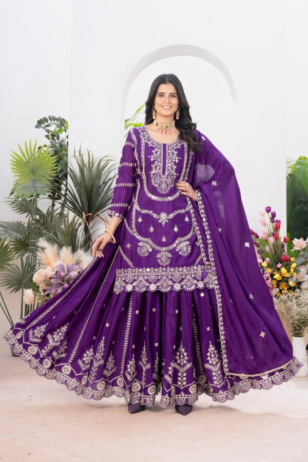 Printed Kurta with Flared Pants – Indo-Western Look - Image 5