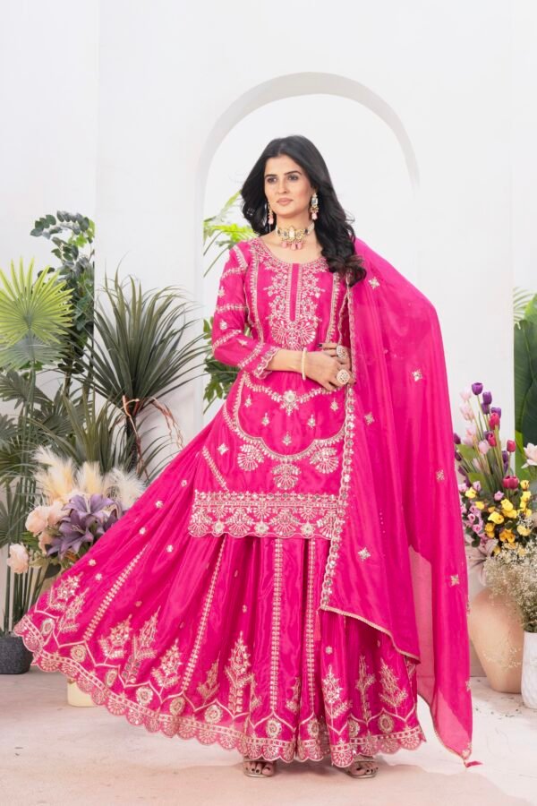 Cotton Kurta Set with Lace Work – Subtle & Beautiful - Image 4