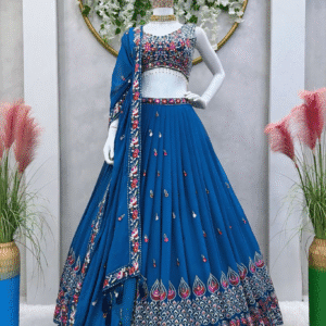 A CHOLI SLEEVELESS DESING THAT HIGHLIGHTS ELABORATE FLORAL AND GEOMETRIC PETTERNS