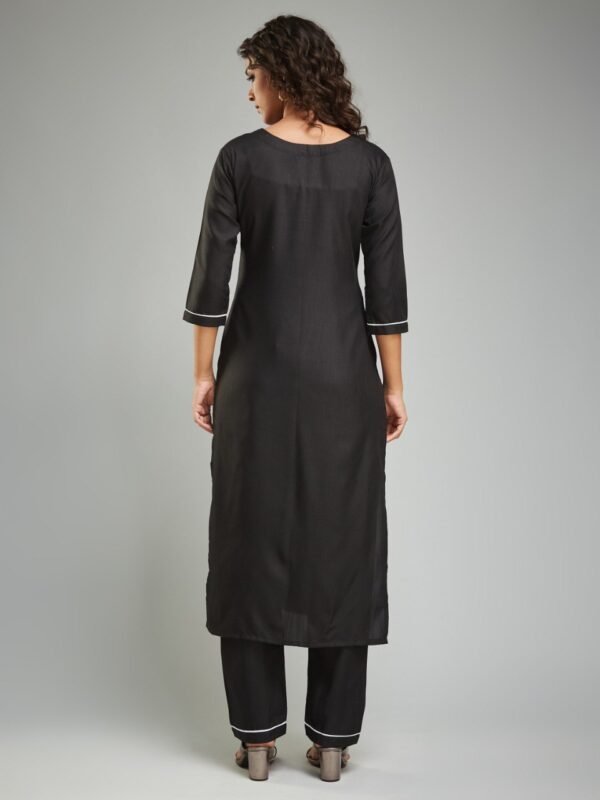 Black Cutdana Georgette Readymade Salwar Suit - Image 4