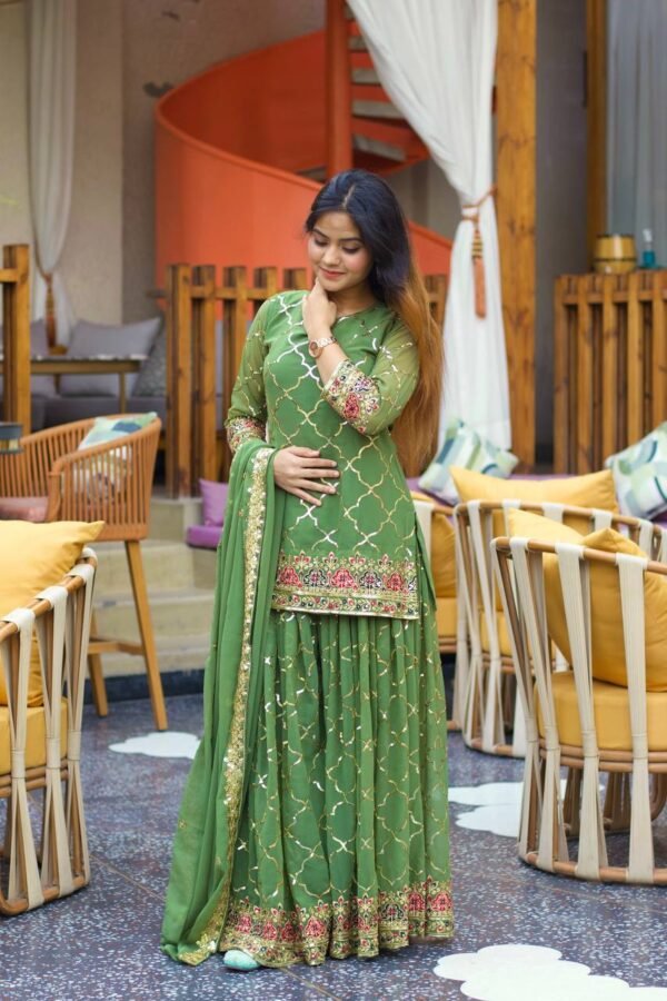 Stylish Palazzo Suit Set – Modern Ethnic Look - Image 2