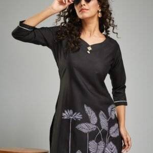 Black Cutdana Georgette Readymade Salwar Suit